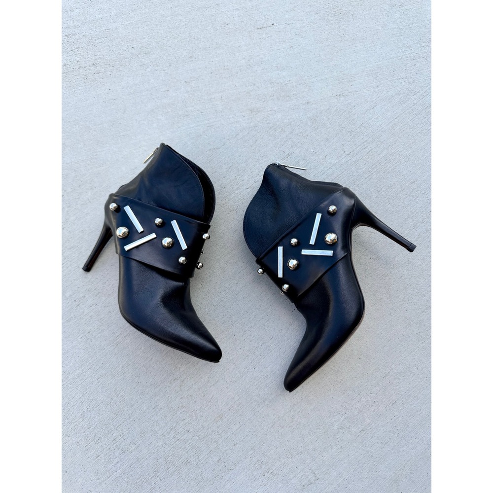 Donald J Pliner Black Leather Studded Stiletto Ankle Boots Made in Spain 7.5 - Picture 3 of 9
